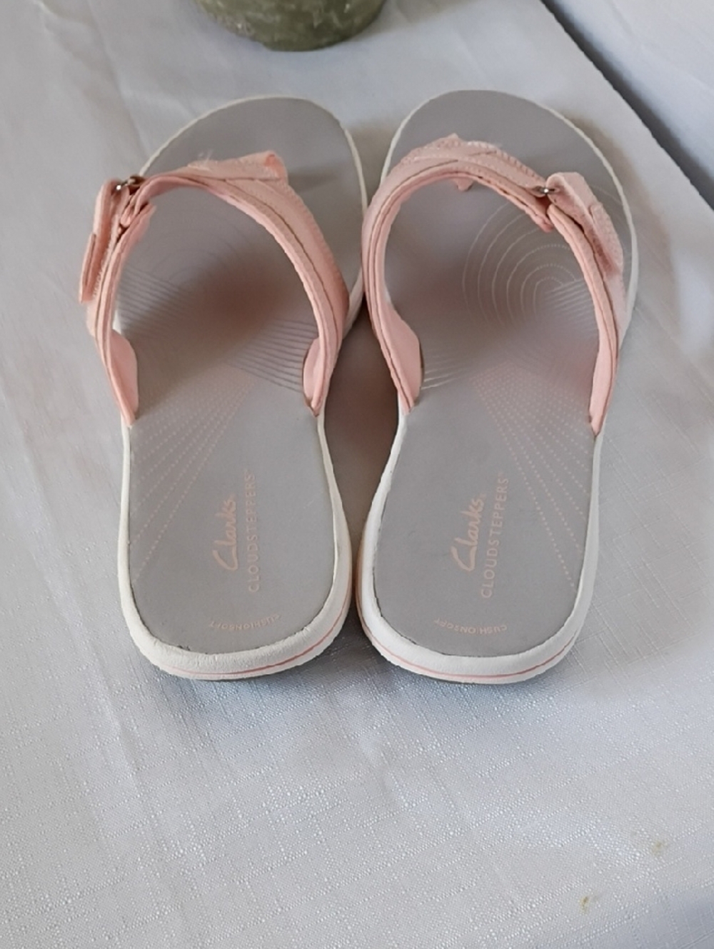 Clarks Women's Light Pink Toe-Post Sandals Size 11 - Picture 9 of 9